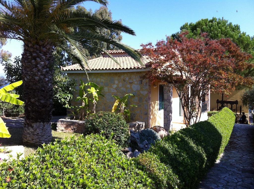 9 Muses Villas Chrani Exterior photo